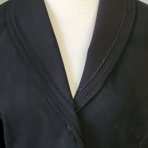 NANCY HELLER SAKS, BLACK 💯 % SILK JACKET. P Small, Dark Academia style. - Picture 2 of 9